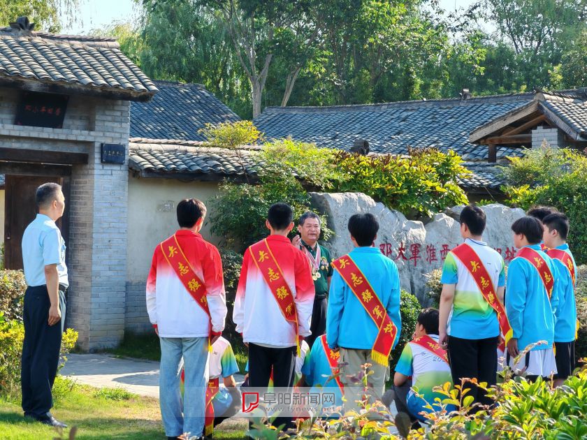 16名军校录取新生迈好军旅“第一步”